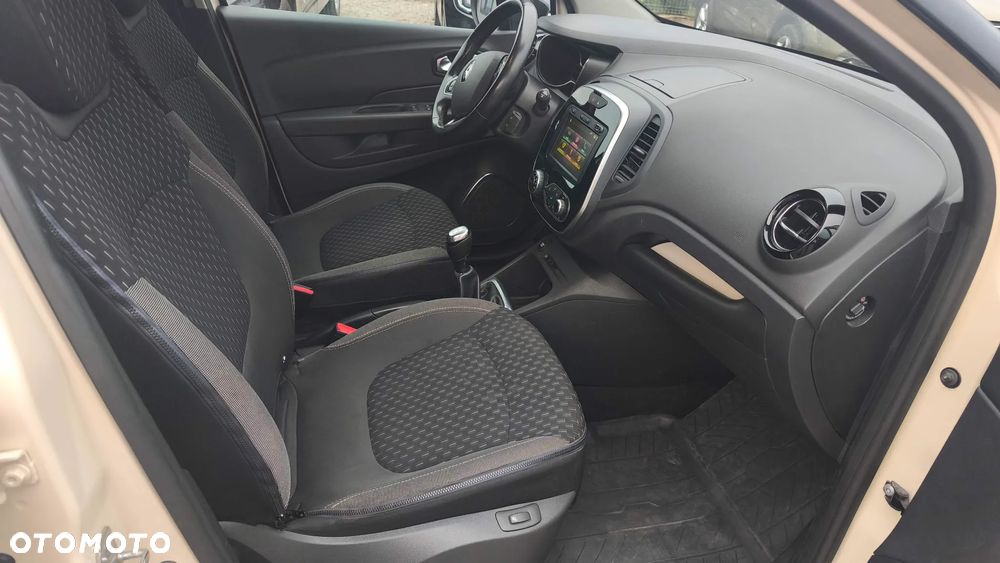 Renault Captur ENERGY TCe 90 Experience - 15