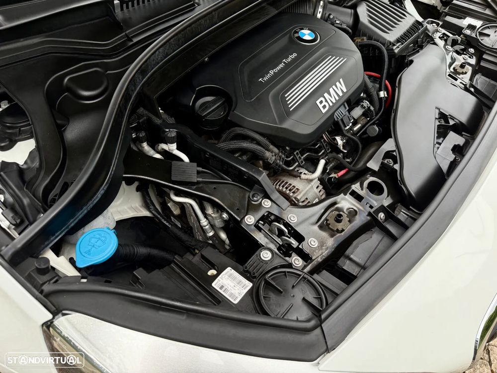 BMW 216 Active Tourer d Line Sport - 40
