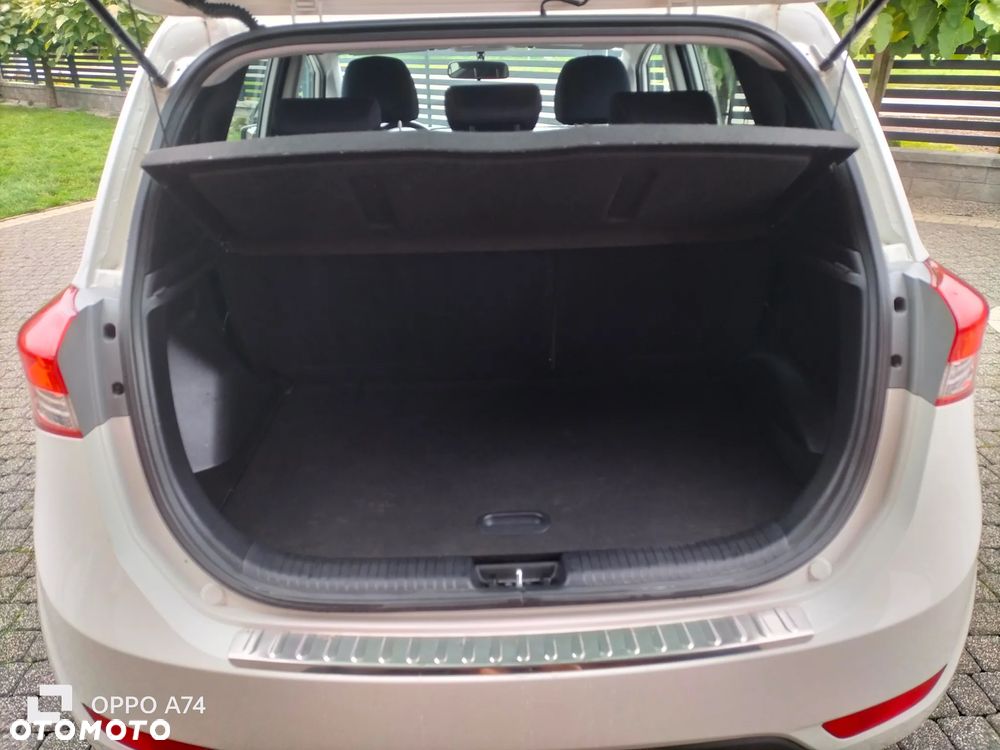 Hyundai ix20 1.4 BlueDrive Classic + - 16