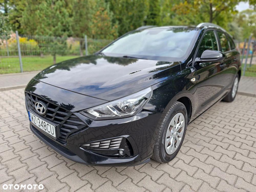 Hyundai i30 1.5 DPI Classic + - 3