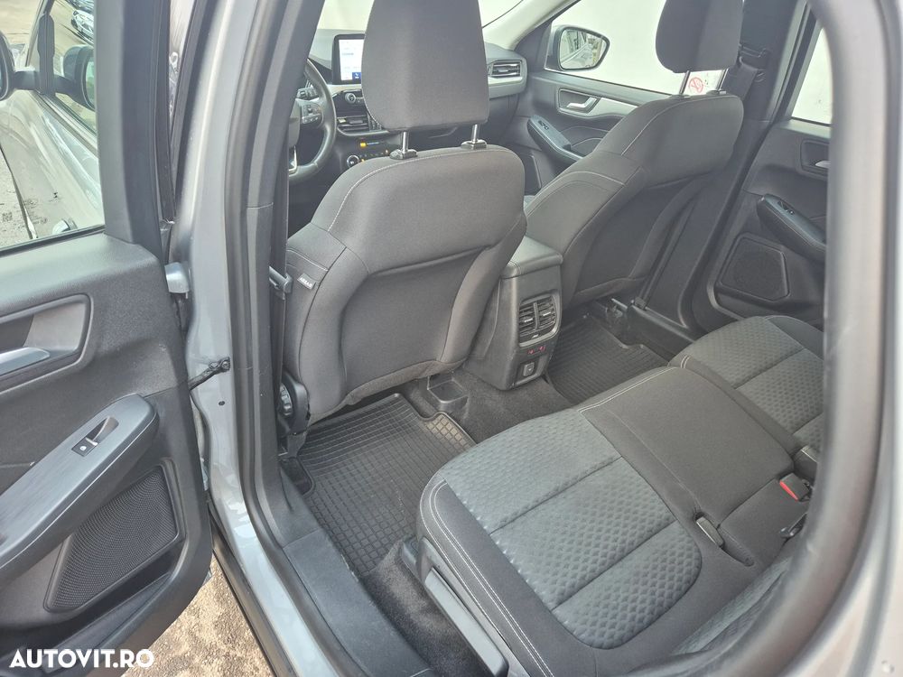 Ford Kuga 1.5 EcoBlue A8 FWD Trend - 11