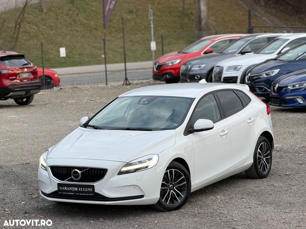 Volvo V40 D4 Geartronic Summum - 1