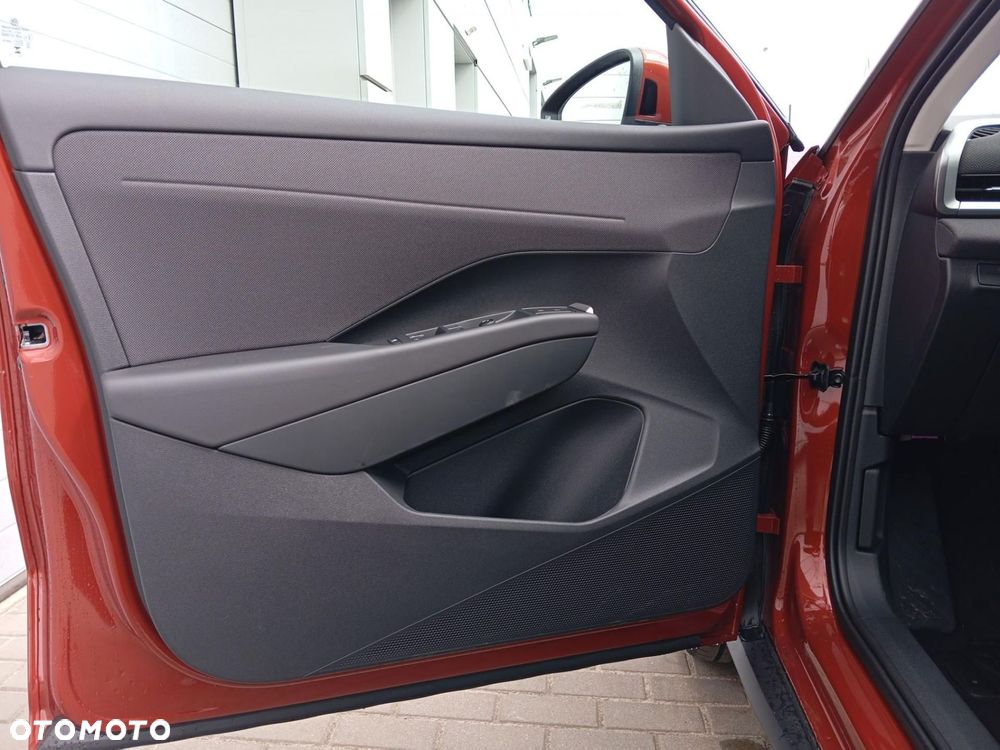 Volkswagen T-Roc - 15