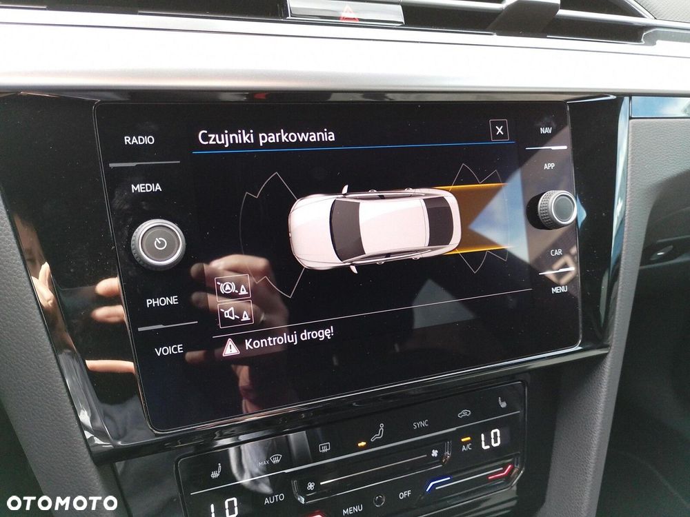 Volkswagen Arteon 2.0 TDI R-Line DSG - 30