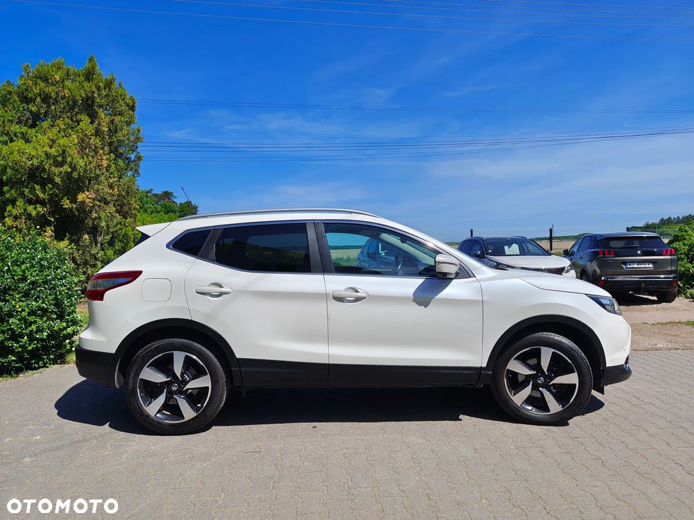 Nissan Qashqai 1.5 dCi N-Connecta - 25