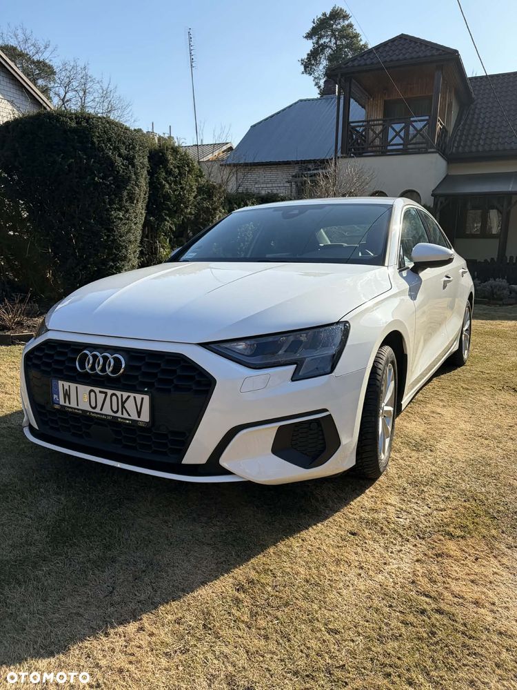 Audi A3 Limousine 35 TFSI S tronic - 1