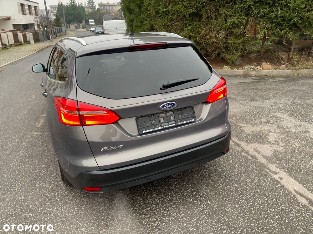 Ford Focus - 6