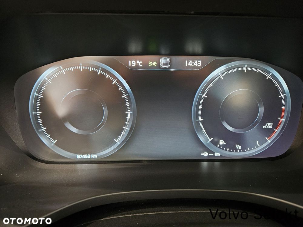 Volvo XC 60 - 19