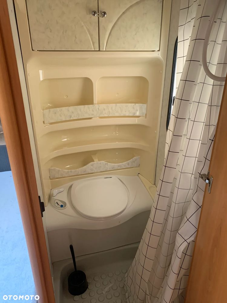 Hobby De Lux 460 - 17