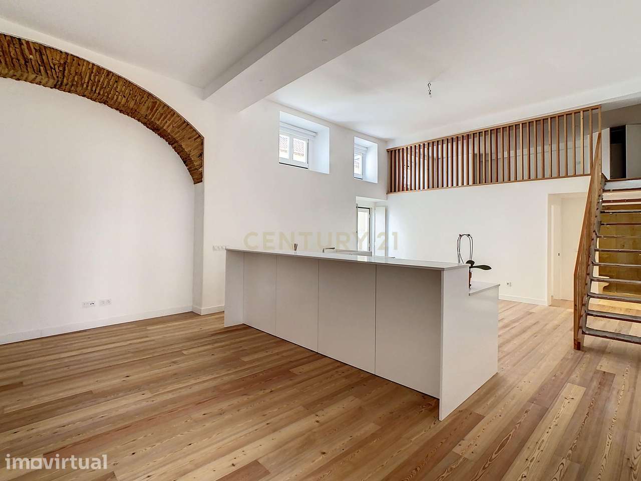 Apartamento T1+1 para arrendar em Alfama - Grande imagem: 4/21