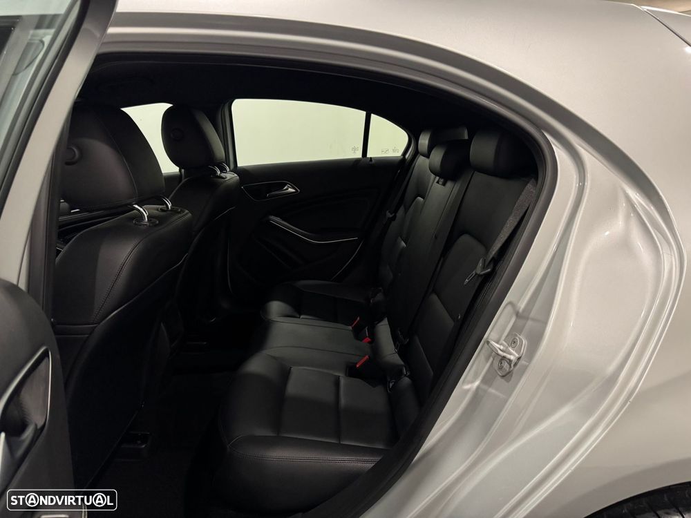 Mercedes-Benz A 200 Style - 31