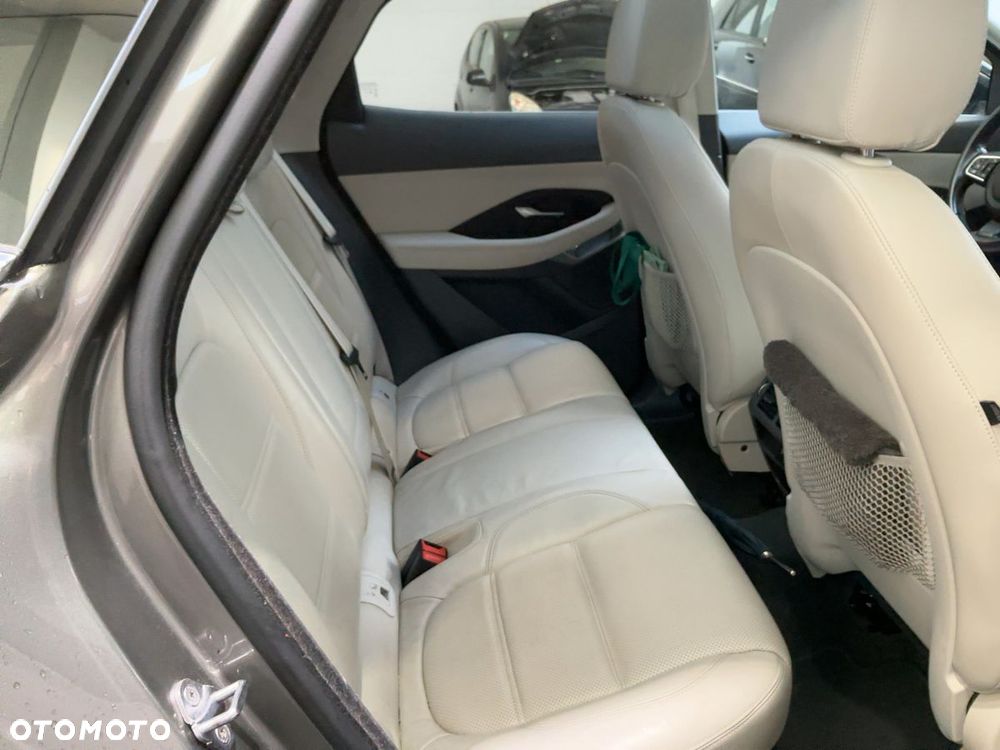 Jaguar E-Pace D150 AWD HSE - 9