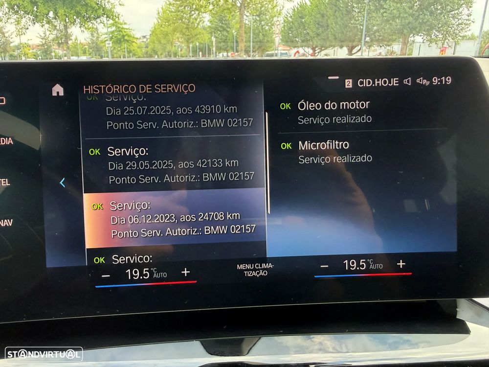 BMW 218 Active Tourer d Pack Desportivo M Auto - 54