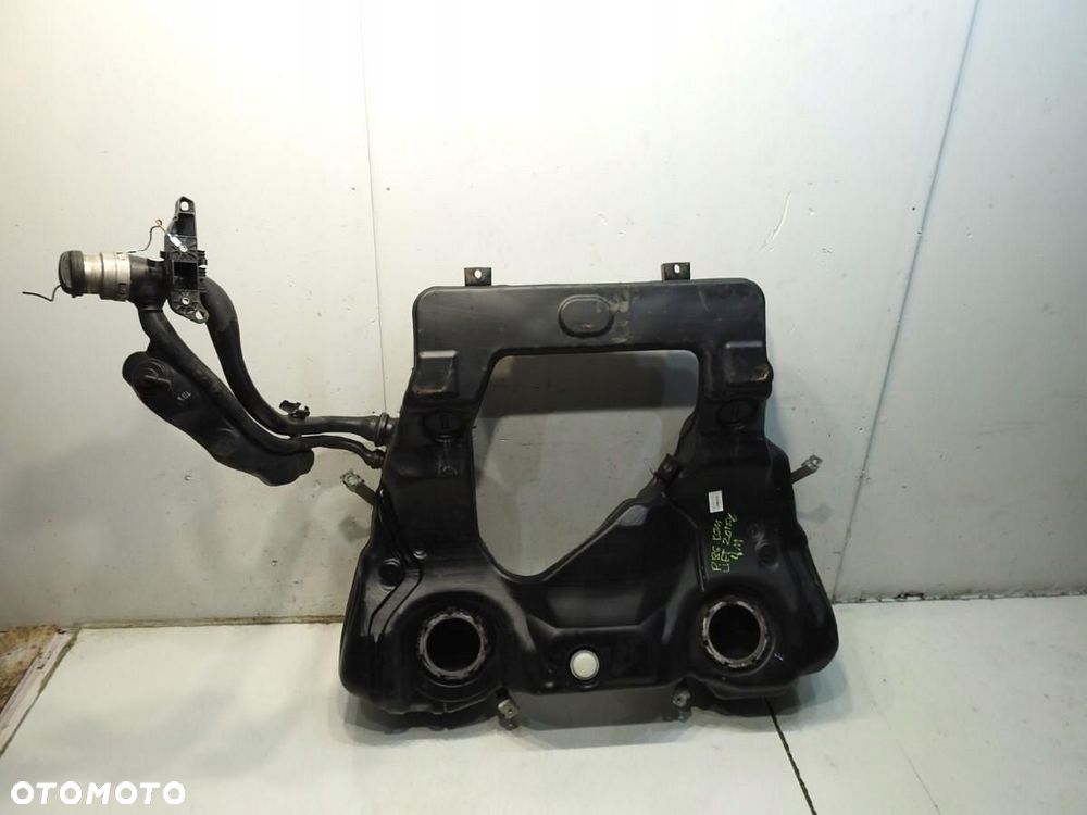 ZBIORNIK BAK PALIWA RURA WLEW KOREK 4MOTION VW PASSAT B6 KOMBI 2.0 TDI - 8