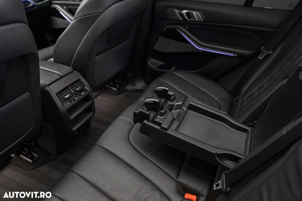 BMW X5 xDrive40i - 30