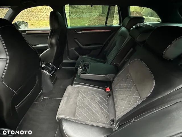 Skoda Superb 1.4 TSI Plug-In Hybrid Sportline DSG - 37