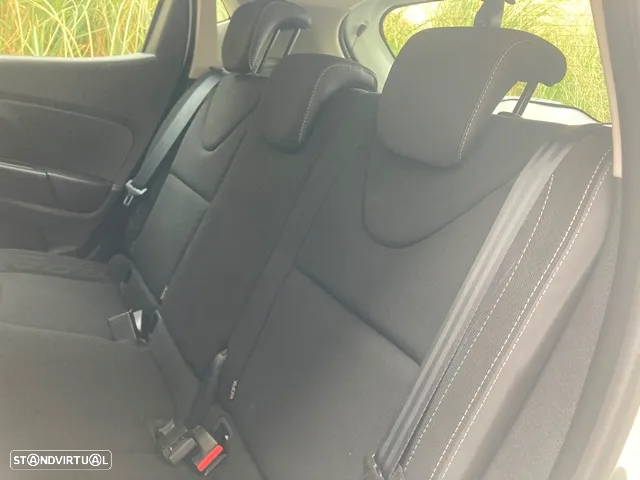 Renault Clio 1.5 dCi Limited - 25
