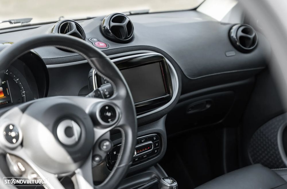 Smart ForTwo Coupé 0.9 Brabus Xclusive - 24