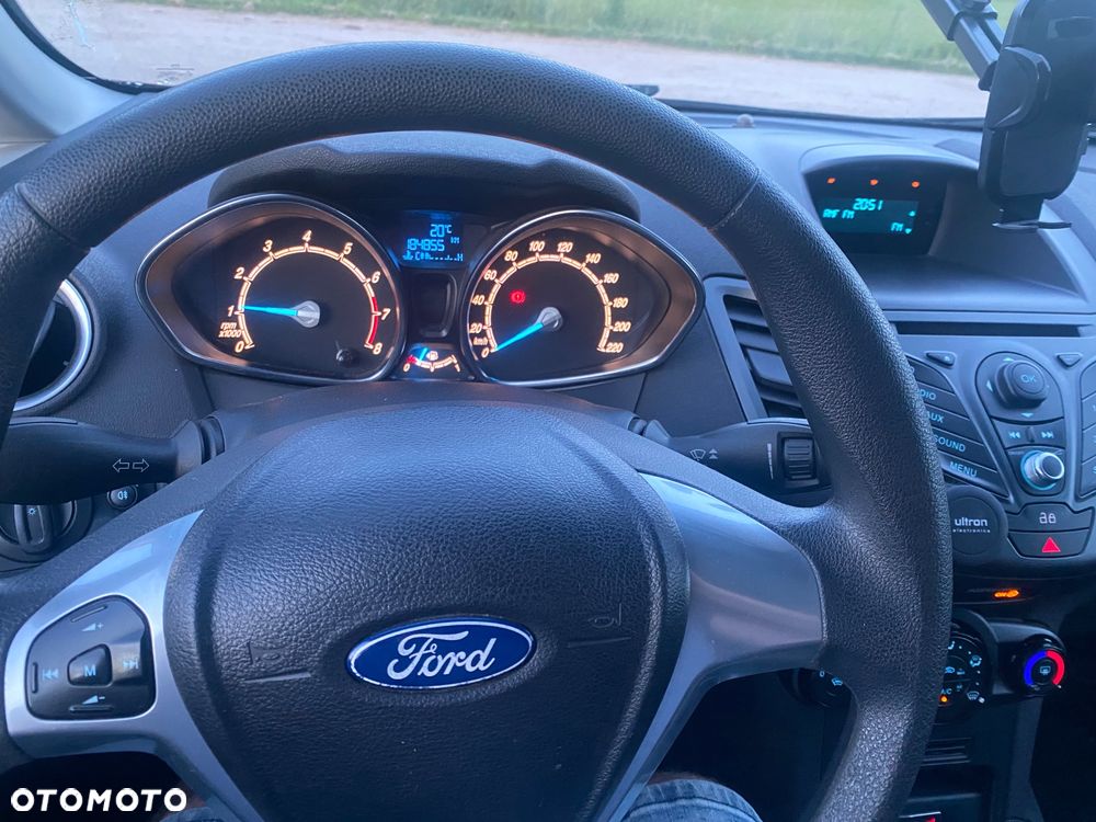 Ford Fiesta 1.25 SYNC Edition - 24