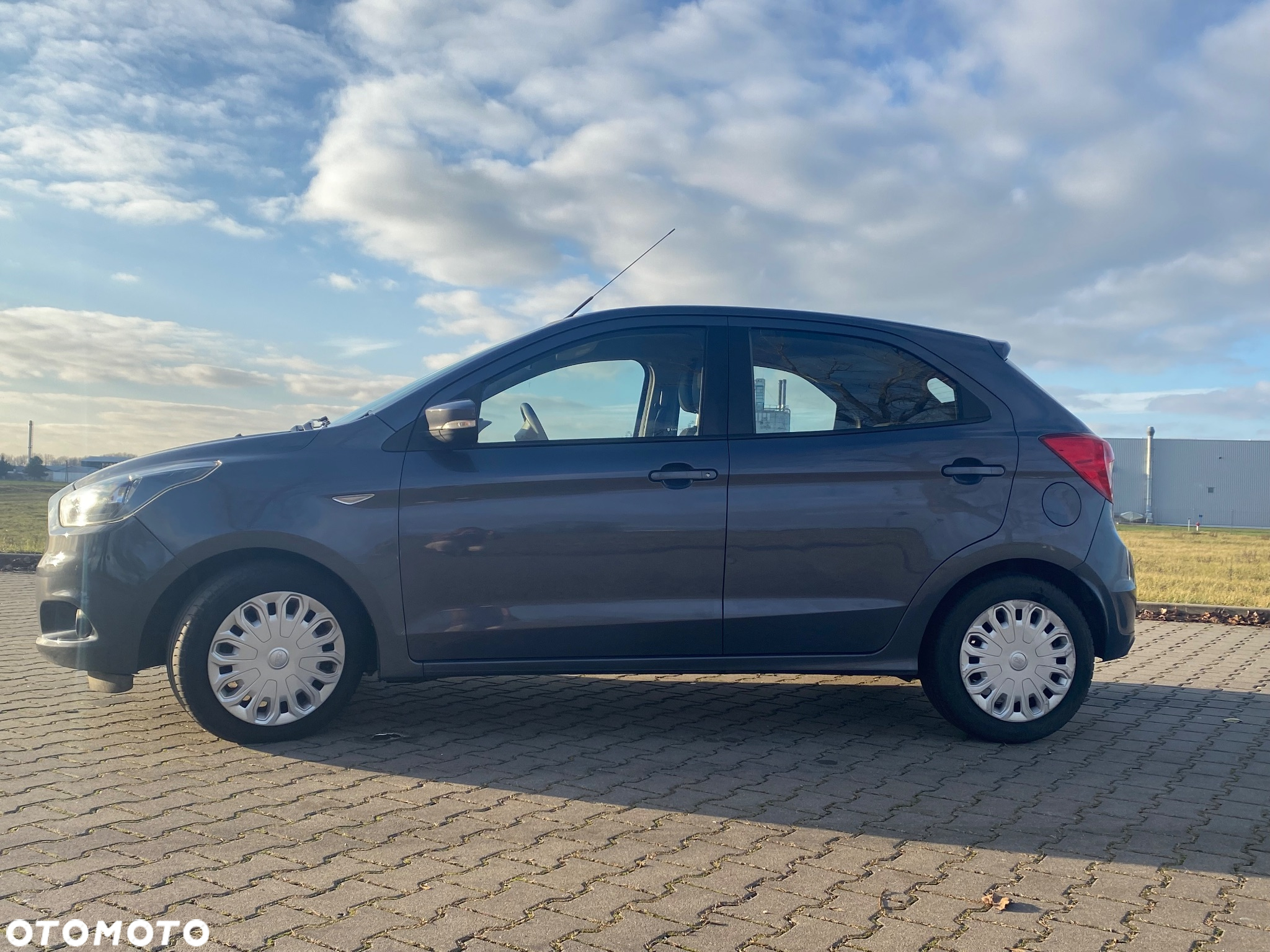 Ford Ka+ 1.2 Trend - 10