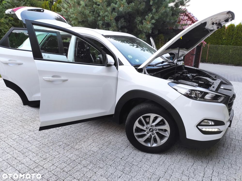 Hyundai Tucson 1.7 CRDI BlueDrive GO 2WD - 28