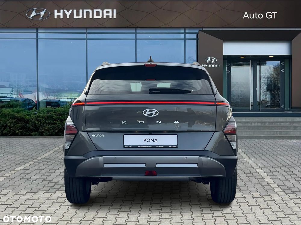 Hyundai Kona 1.6 T-GDI Executive DCT - 4