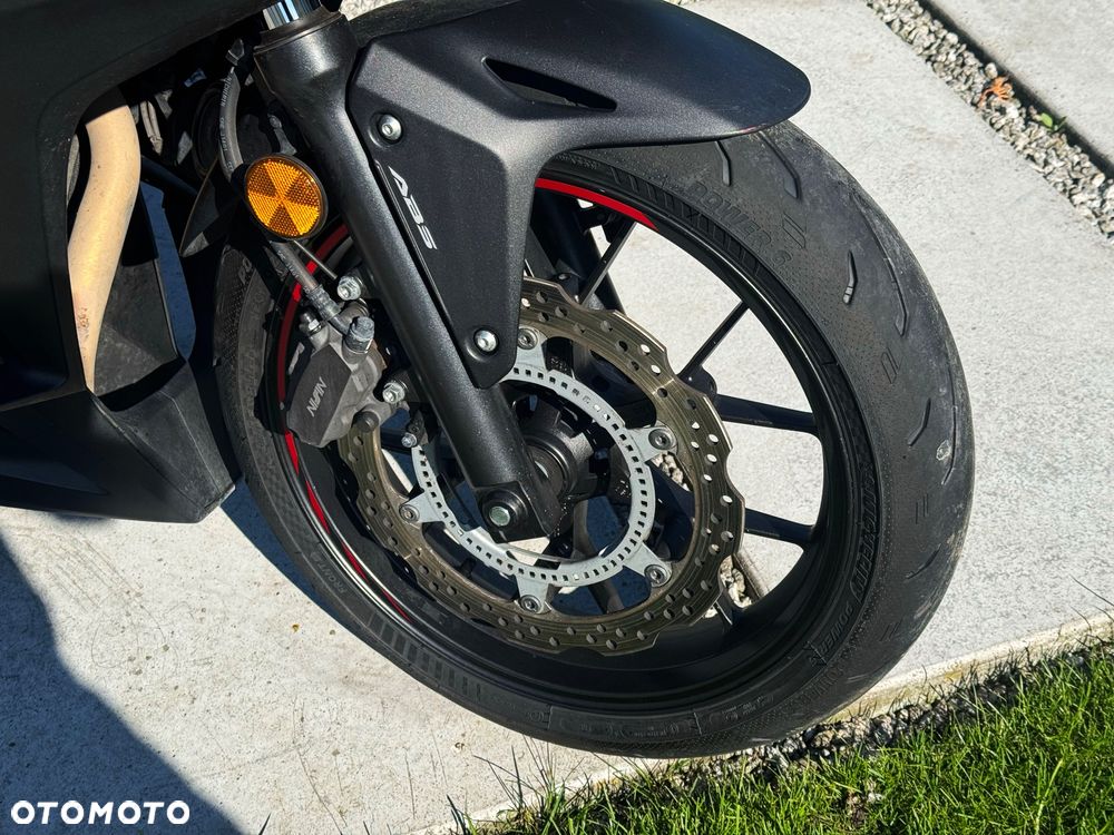 Honda CBR - 23