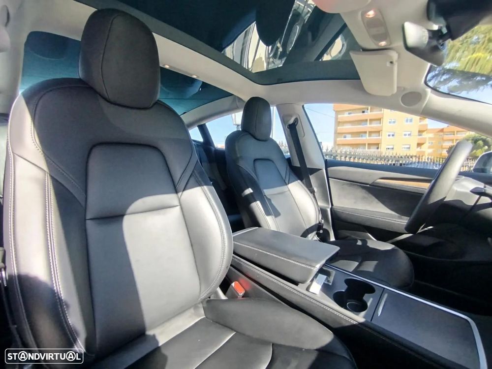 Tesla Model 3 Long Range Tração Traseira - 9