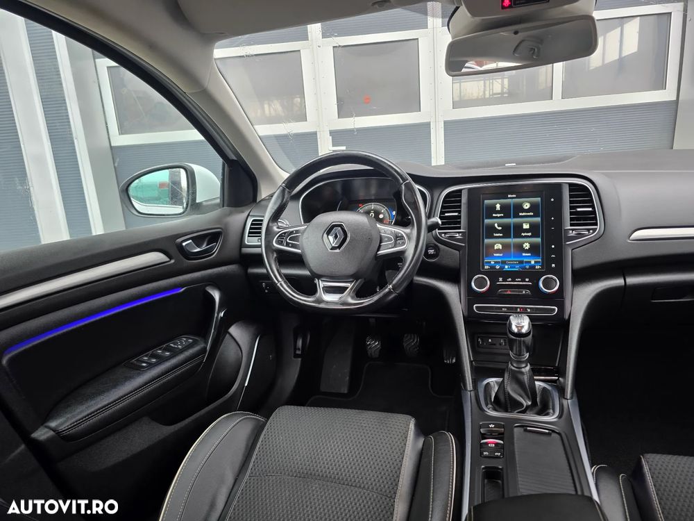 Renault Megane Grandtour ENERGY dCi 110 Start & Stopp Bose Edition - 12