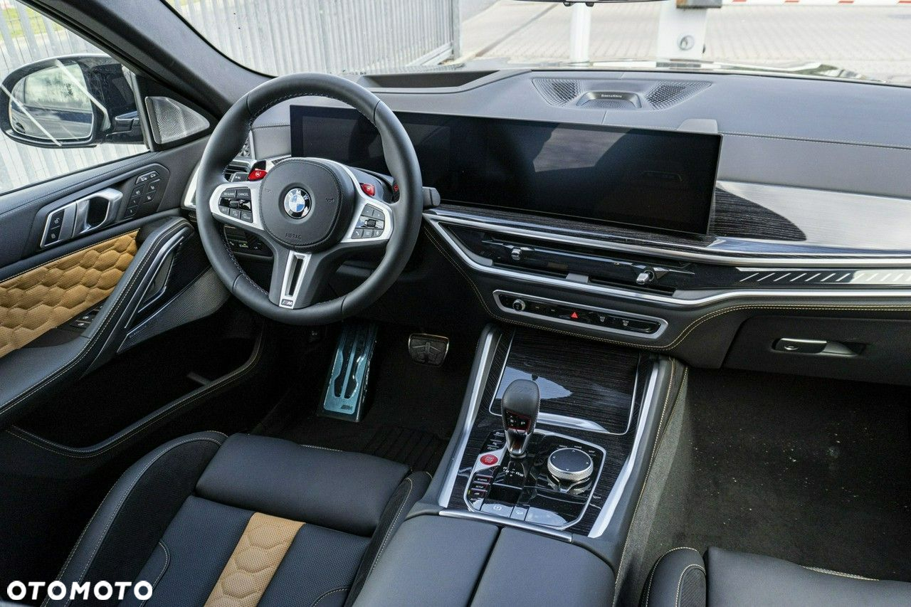 BMW X6M - 20