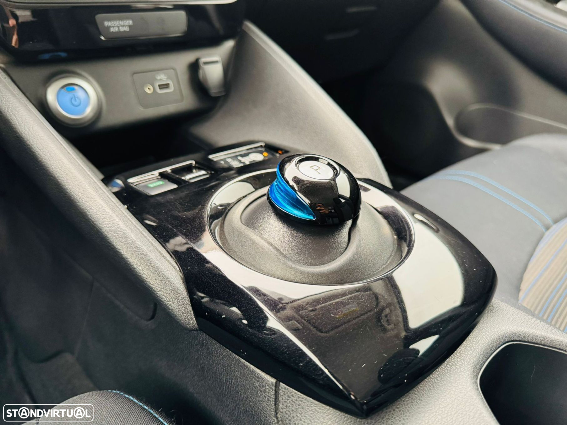 Nissan Leaf Acenta - 10