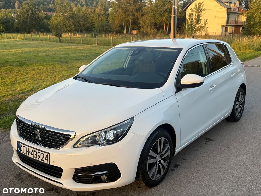 Peugeot 308 1.2 PureTech Allure S&S - 6