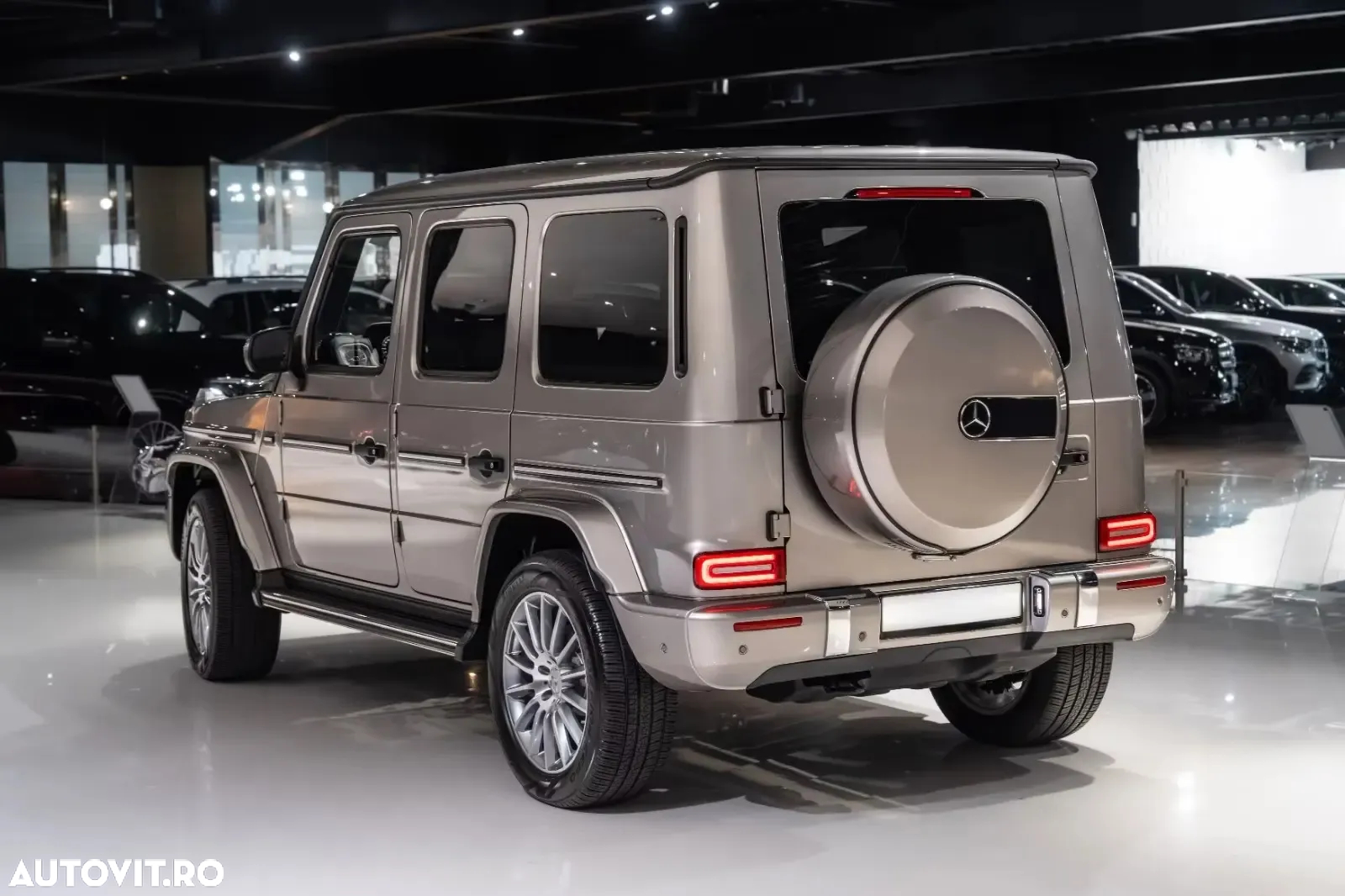Mercedes-Benz G 400 d 9G-TRONIC AMG Line - 10