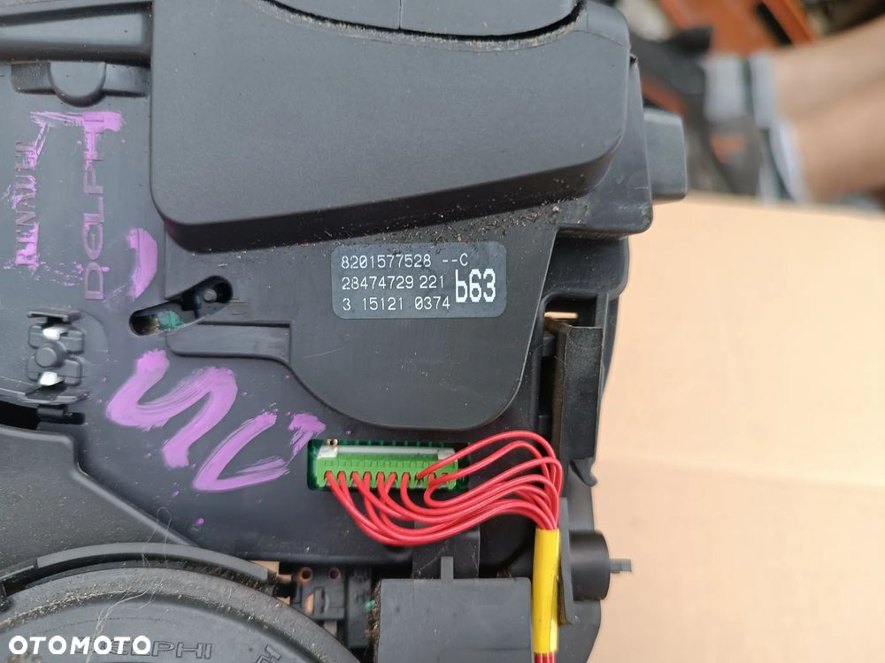 Przełącznik Zespolony Manetka Taśma Renault Kangoo II III 255405605R 8201577528 - 4