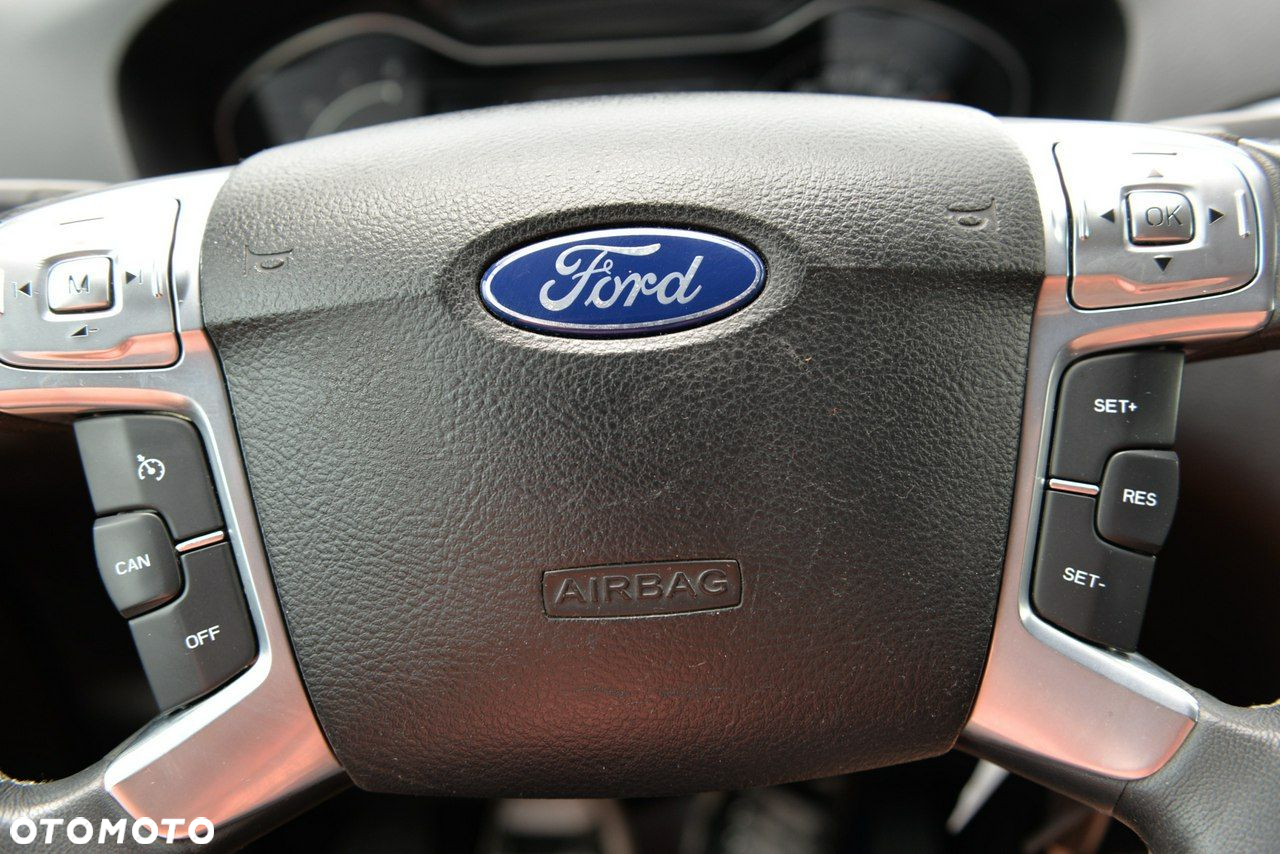 Ford S-Max - 15