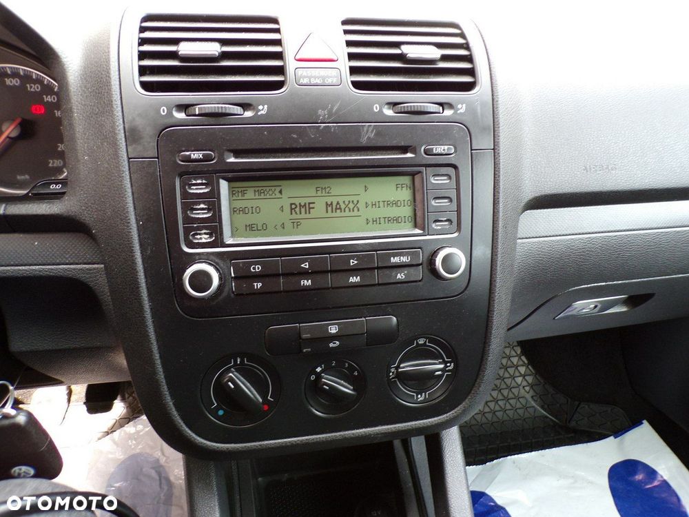 Volkswagen Golf - 18