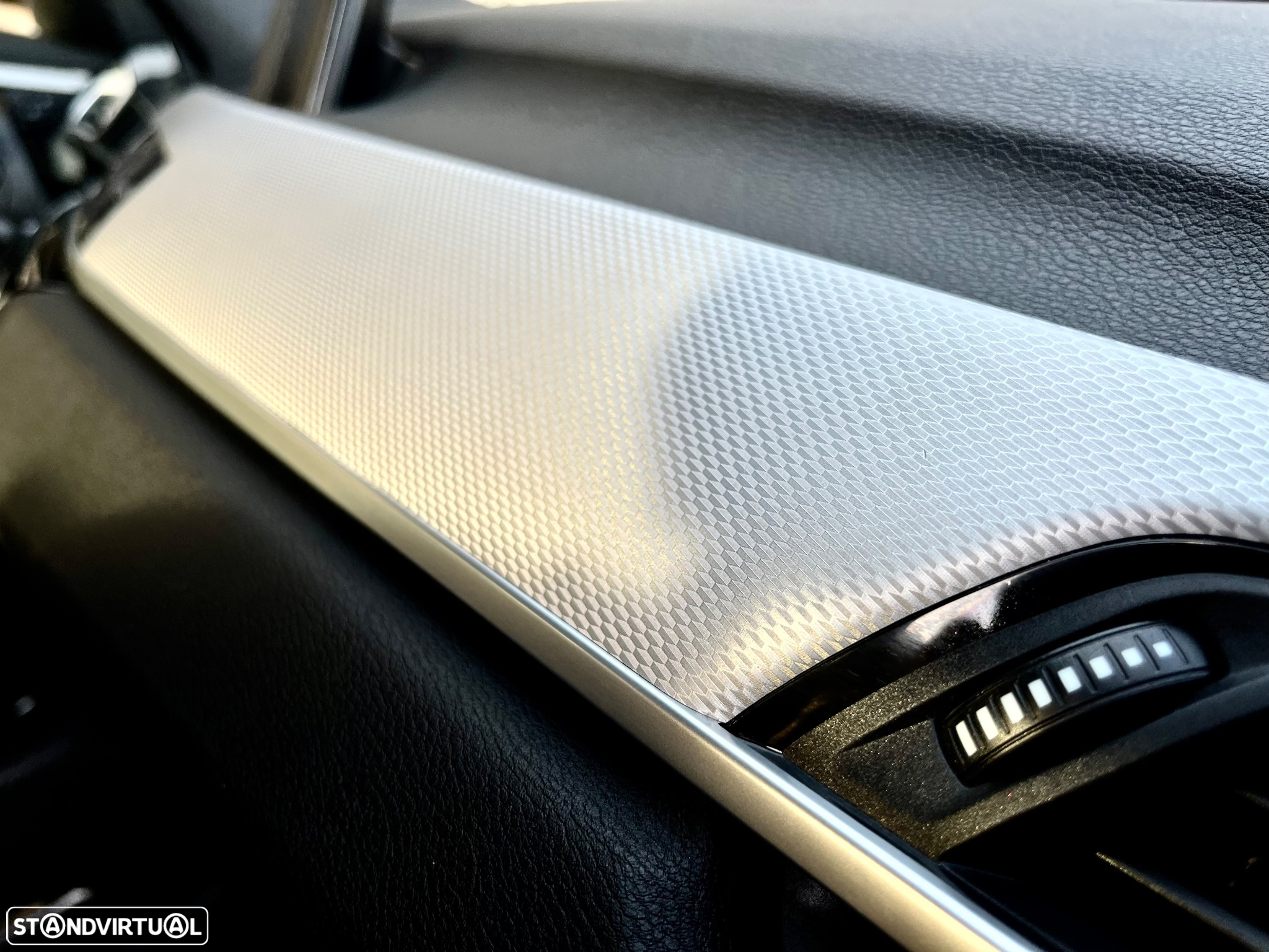 BMW X1 18 i sDrive Auto Pack M - 31