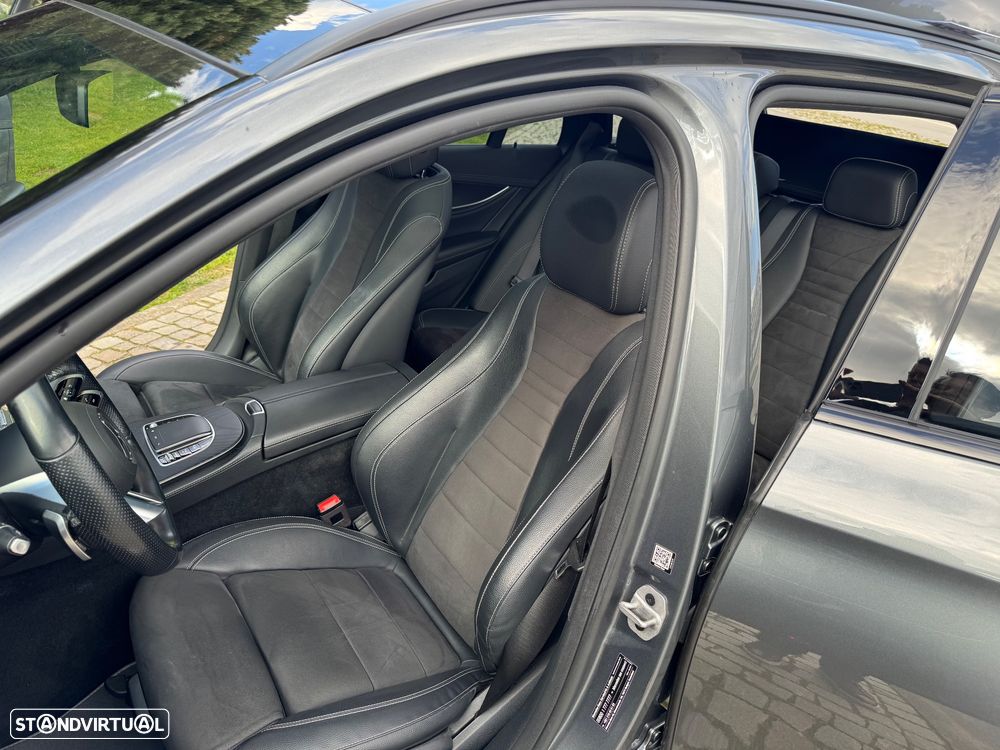 Mercedes-Benz E 300 de AMG Line - 33