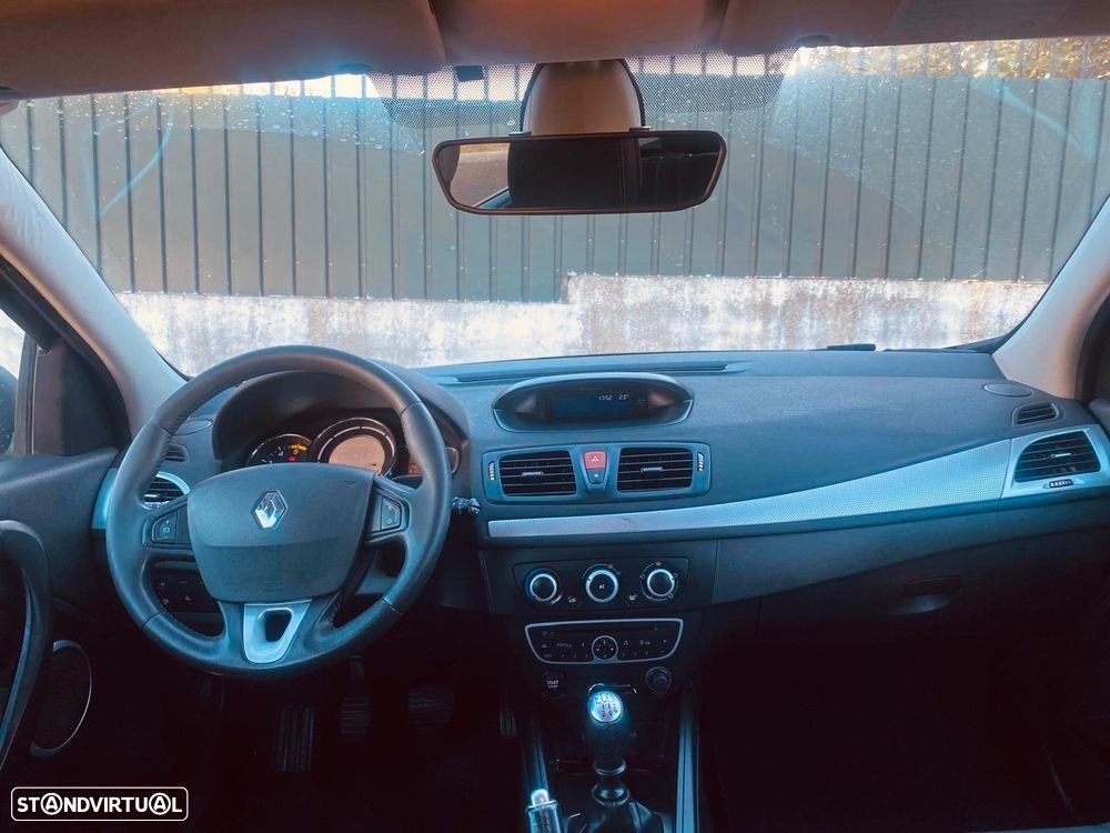 Renault Mégane 1.5 dCi Dynamique CO2 Champion - 26