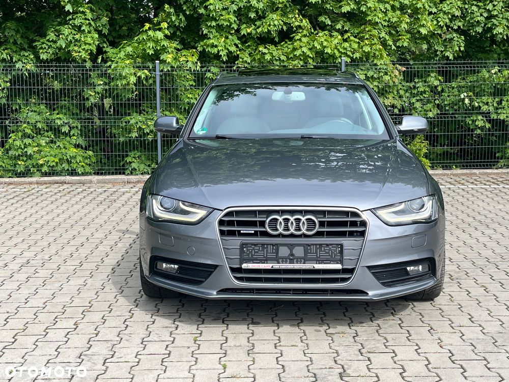 Audi A4 Avant 3.0 TFSI quattro S tronic Attraction - 2