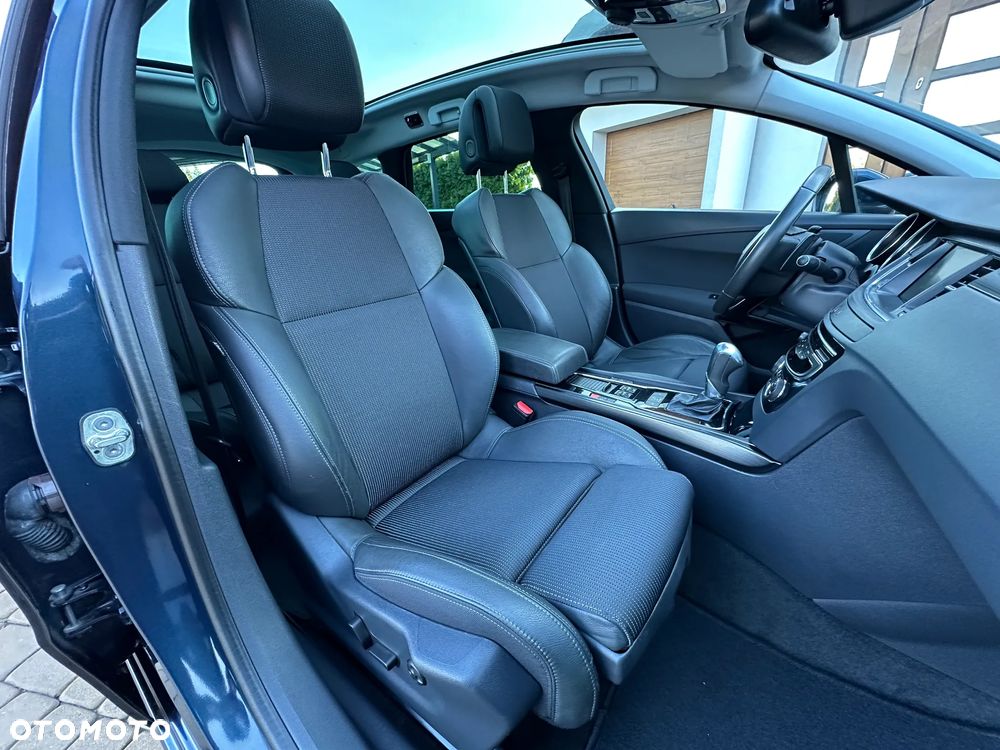 Peugeot 508 BlueHDi 180 EAT6 Stop&Start Allure - 23