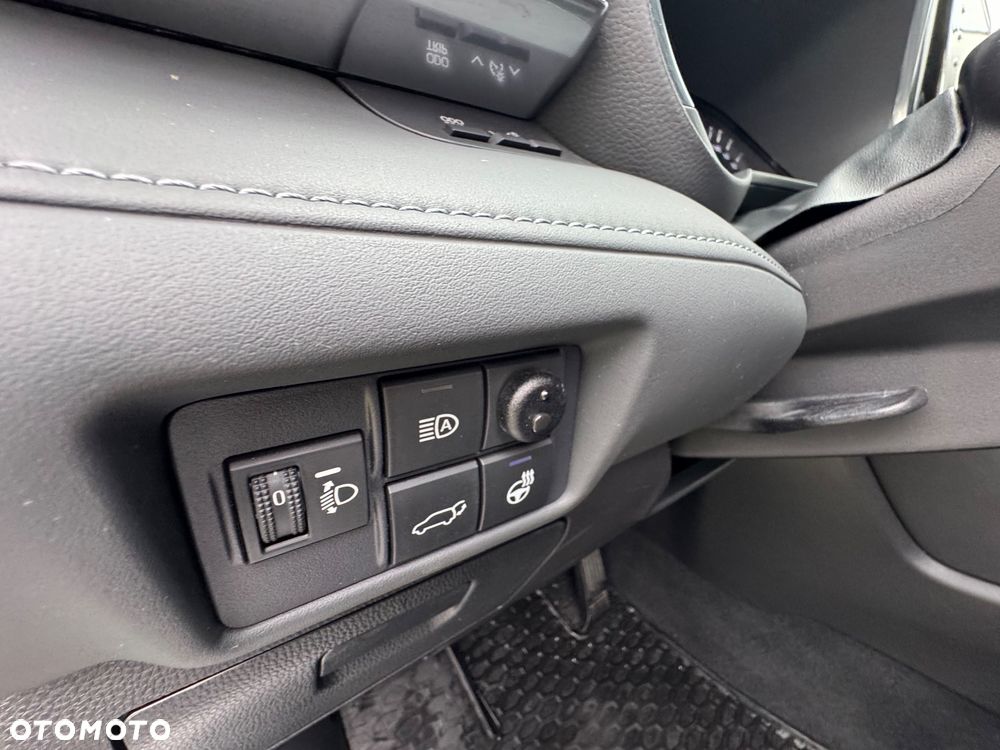 Toyota Highlander 2.5 Hybrid Prestige - 29