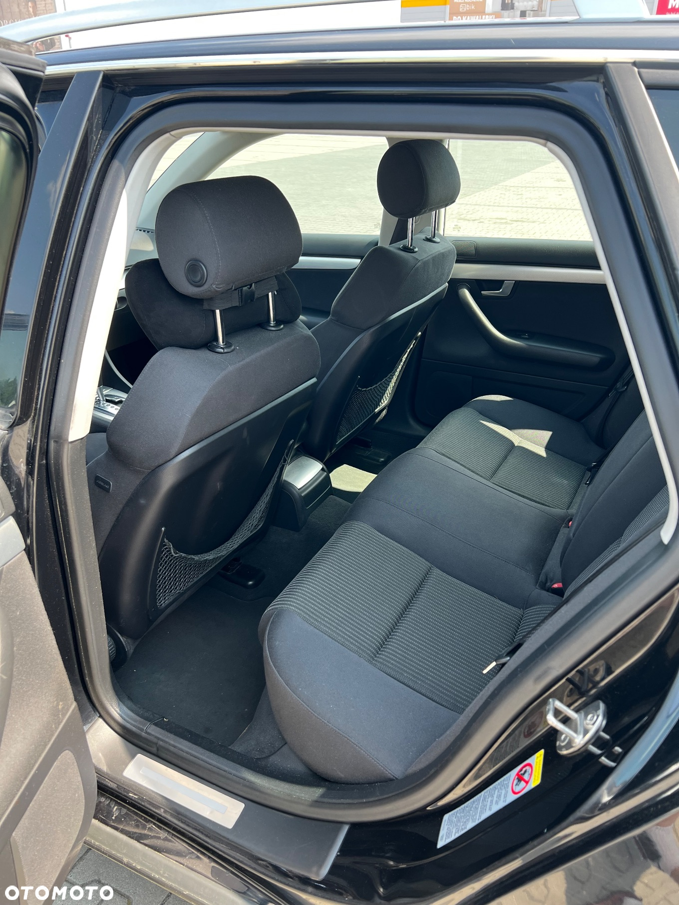 Audi A4 Avant 2.0 TDI Multitronic - 9