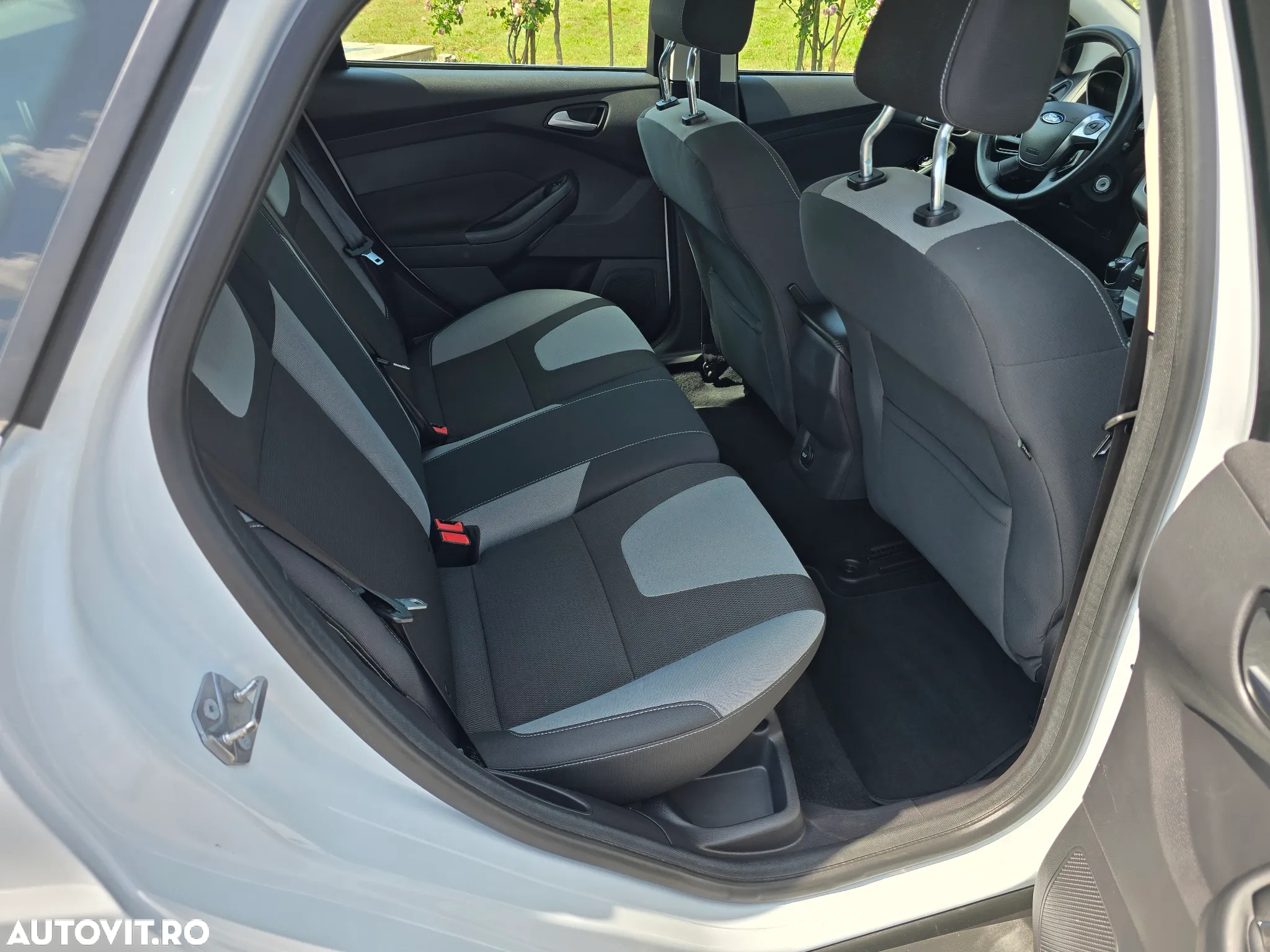 Ford Focus - 7