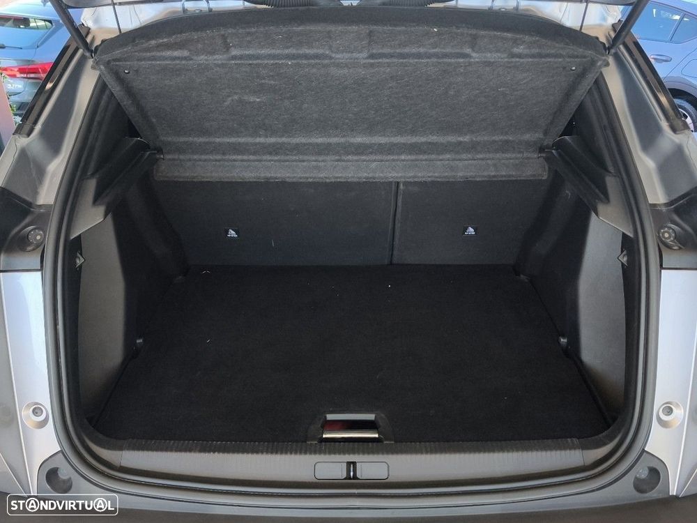 Peugeot 2008 1.2 PureTech Allure - 5
