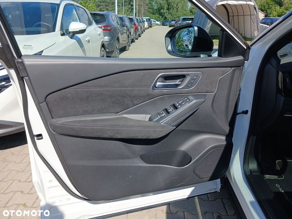 Nissan Qashqai 1.3 DIG-T MHEV N-Design Xtronic - 13