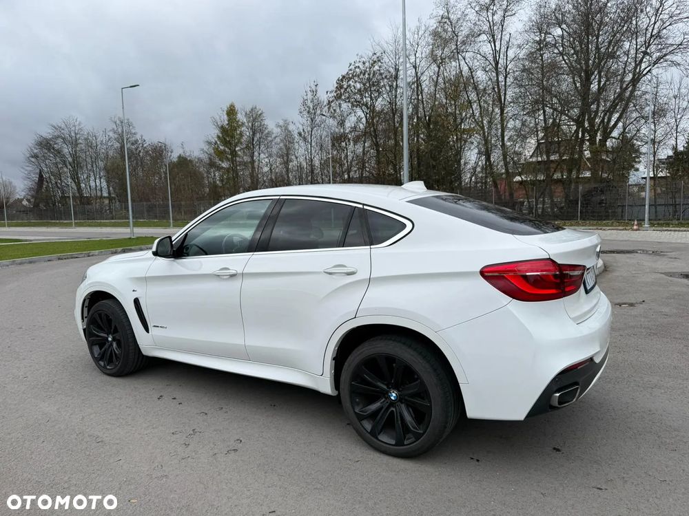 BMW X6 xDrive40d M Sport - 4