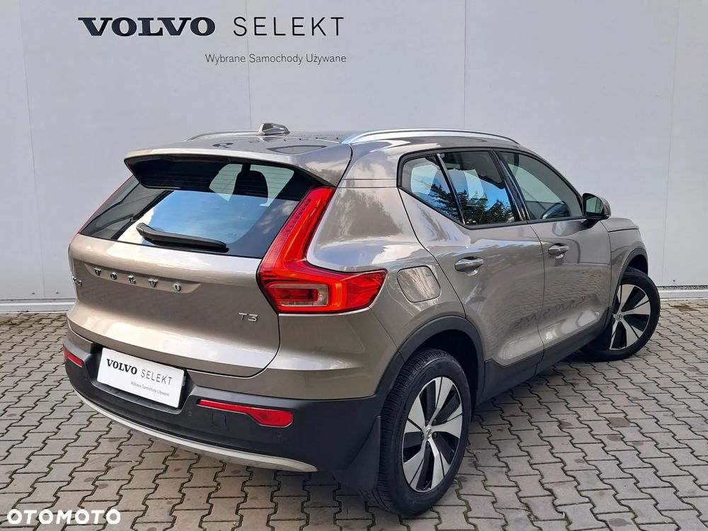 Volvo XC 40 T3 Momentum - 6