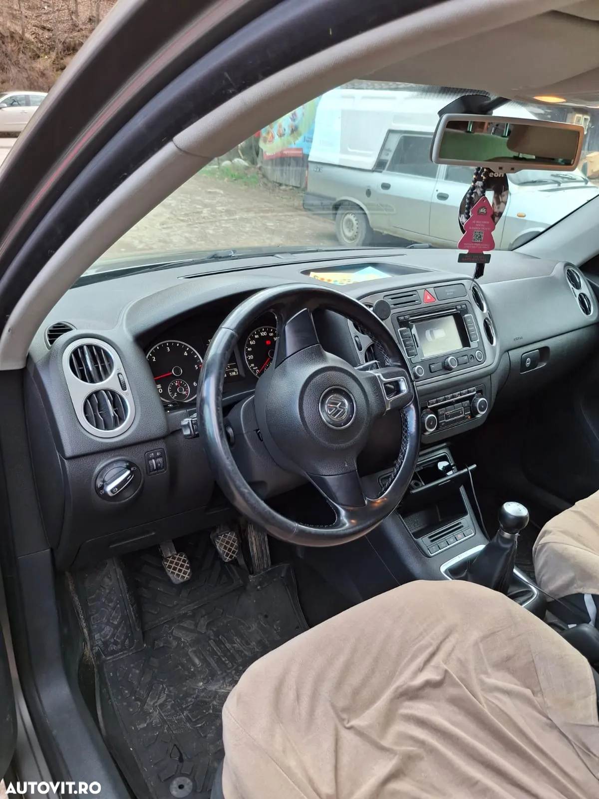Volkswagen Tiguan 2.0 TDI DPF 4Motion Team - 8