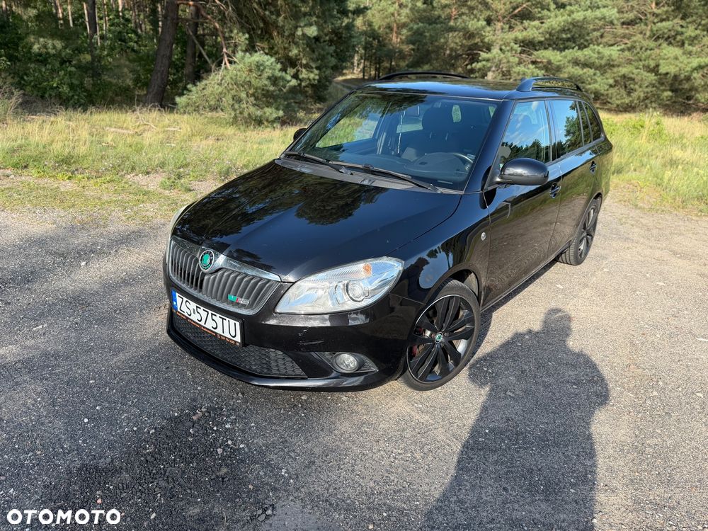 Skoda Fabia 1.4 TSI DSG RS - 2